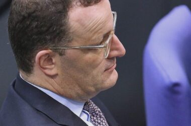 "Ungutes Störgefühl": CDU-Abgeordneter kritisiert Spahns Vorgehen