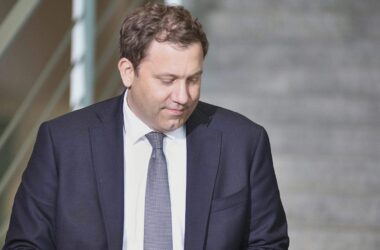 Insa: SPD und Grüne verlieren nach abgesagter Richterwahl