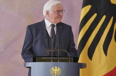 Historiker Kowalczuk kritisiert Steinmeier-Reise ins Baltikum