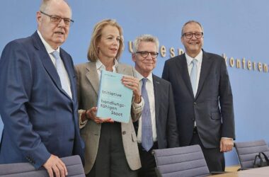 Initiative fordert entschlossene Staatsreform