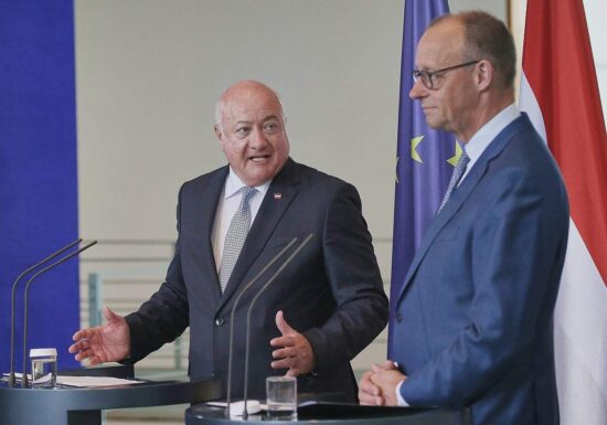 Merz pocht in Salzburg auf stärkere europäische Zusammenarbeit