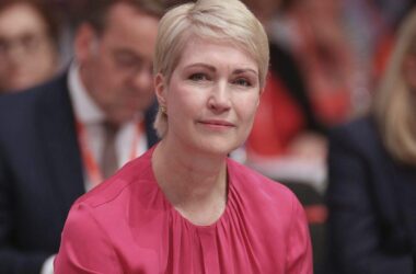 Schwesig lehnt Anhebung des Renteneintrittsalters ab