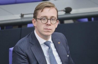 Amthor bekräftigt Zweifel an Brosius-Gersdorf