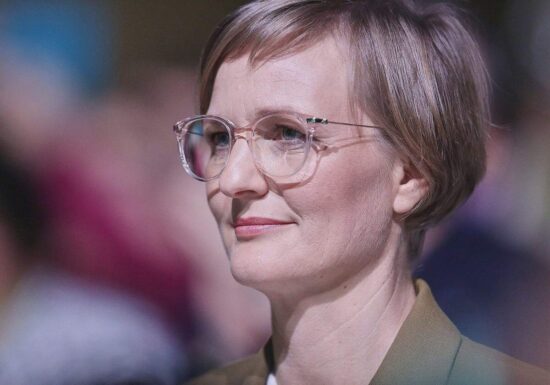 Grünen-Chefin geht auf Distanz zur Linken