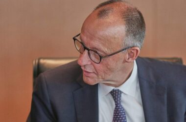 Merz verteidigt Waffenstopp für Israel
