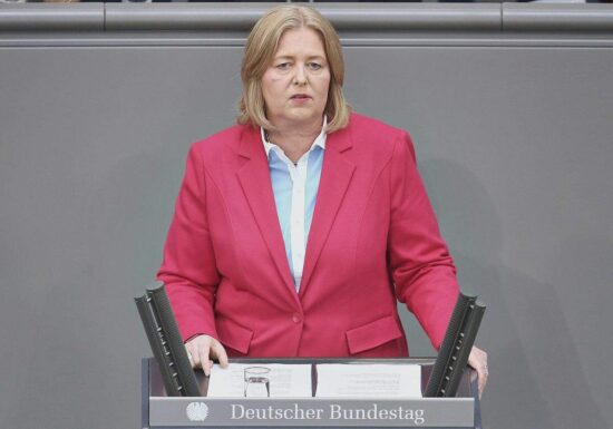 Arbeitsministerin lehnt Kürzung des Rentenniveaus kategorisch ab