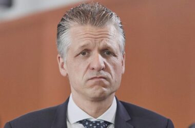 Kanzleramtschef warnt vor Ausspähung Deutschlands durch Russland