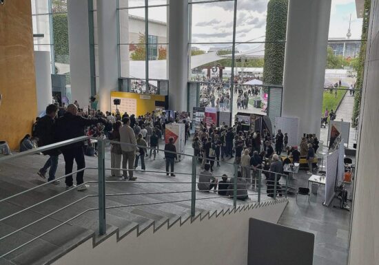 100.000 Besuche beim "Tag der offenen Tür" der Bundesregierung