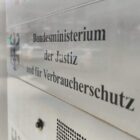 Justizministerium legt Gesetz zur elektronischen Fußfessel vor