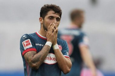 2. Bundesliga: Bielefeld zerlegt Düsseldorf nach Platzverweis