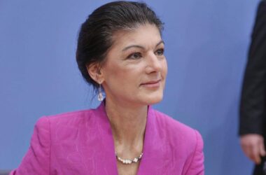 Wagenknecht will gegen Wehrdienst-Reform mobilisieren