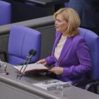 Klöckner weist Kritik an ihrer Amtsführung zurück