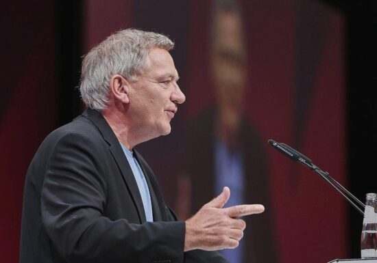 Linken-Chef fordert Gemeinnützigkeit der Bahn