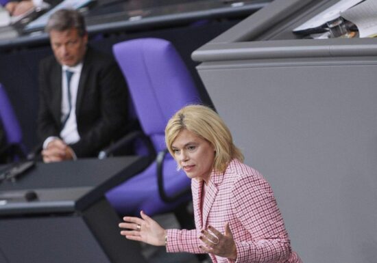 Klöckner will Kritik von Habeck nicht kommentieren