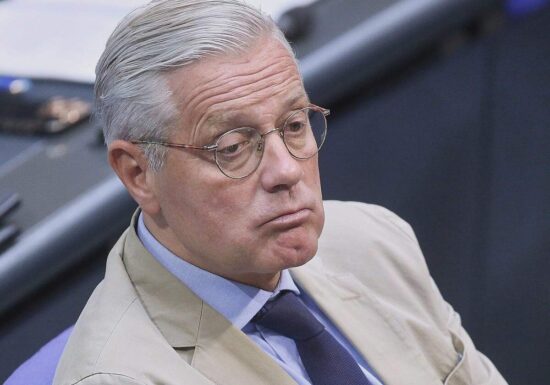 CDU-Außenpolitiker uneins bei Sicherheitsgarantien für Ukraine