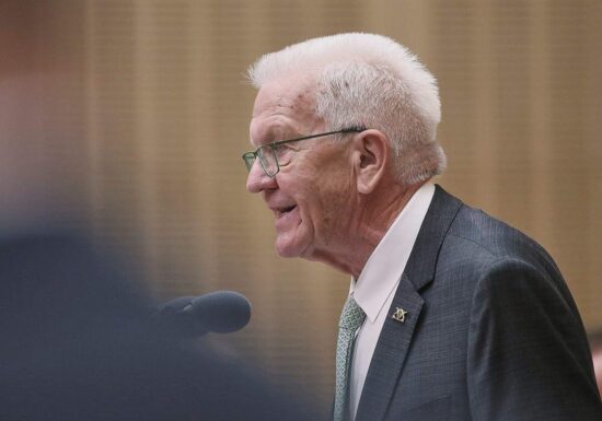 Kretschmann nennt Kurs der Grünen Jugend "illusionär und falsch"