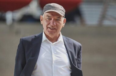 Van Aken wirft Merz "Tendenz zum Macho" vor