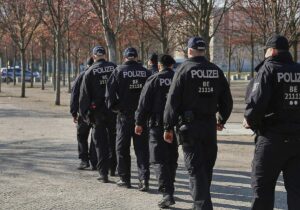 Polizeigewerkschaft lehnt längere Lebensarbeitszeit für Beamte ab
