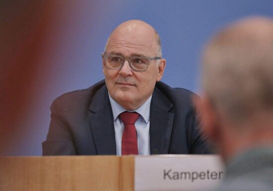 BDA-Hauptgeschäftsführer verschärft Kritik am Tariftreuegesetz
