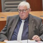 Laumann nimmt Beamten-Pensionen ins Visier
