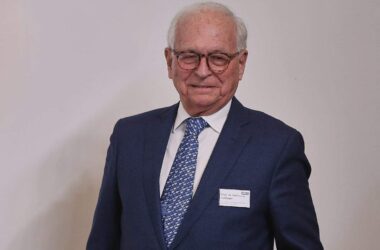 Ischinger dämpft Erwartungen an Trump-Putin-Gipfel
