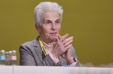 Strack-Zimmermann hat geringe Erwartungen an Merz` Schaltkonferenz