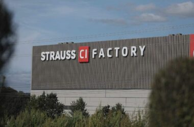 Textilunternehmer Strauss für europäischen Marken-Patriotismus
