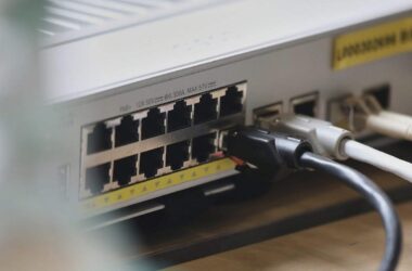 Glasfaser-Ausbau legt innerhalb eines Jahres um 10 Prozent zu