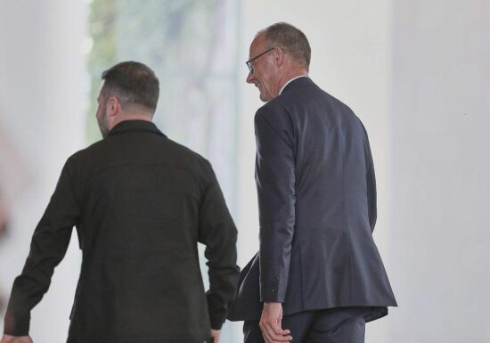 Röttgen begrüßt Merz-Reise mit Selenskyj nach Washington