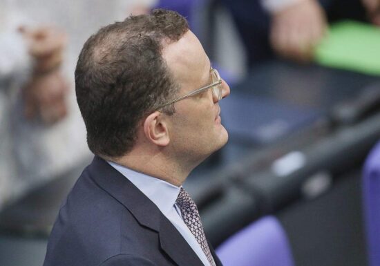 Haushaltsloch: Spahn schließt Steuererhöhungen aus