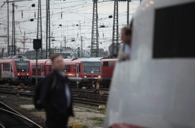 Lokführer freuen sich über Entlassung von Bahnchef Lutz