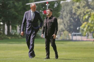 Merz will Selenskyj auf Reise nach Washington vorbereiten