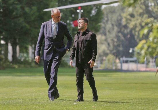 Merz will Selenskyj auf Reise nach Washington vorbereiten