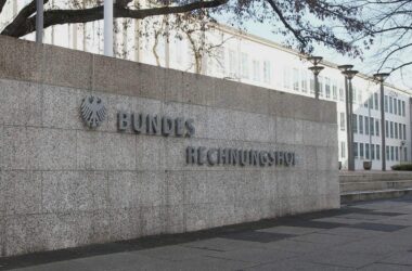 Rechnungshof verlangt Notmaßnahmen gegen GKV-Finanzmisere