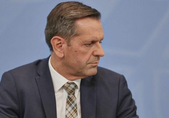 Niedersachsens Ministerpräsident fürchtet Staatszersetzung von innen