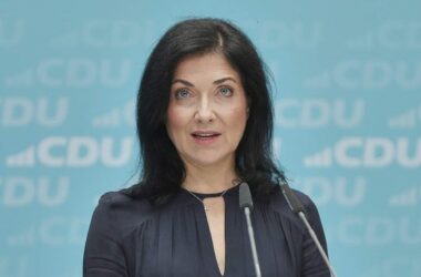 IW-Chef Hüther springt Reiche zur Seite
