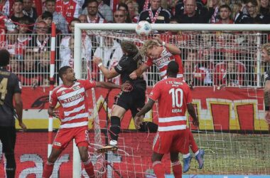 1. Bundesliga: Union Berlin schlägt Stuttgart zum Auftakt