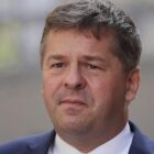 Schulze schließt sich Kritik an Ukraine-Friedenstruppen an