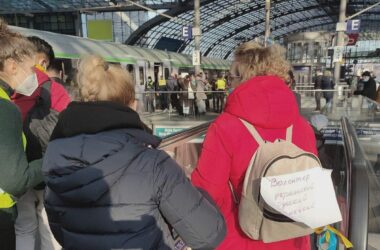 Klingbeil gegen Komplettabschaffung des Bürgergelds für Ukrainer