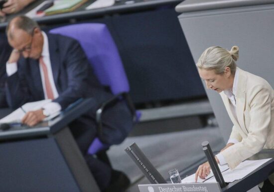 Ipsos: AfD und Union wieder gleichauf