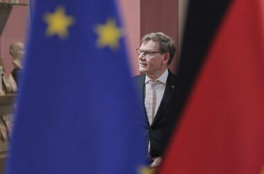 Wadephul kritisiert Putin: "Seine Sprache die der Gewalt"