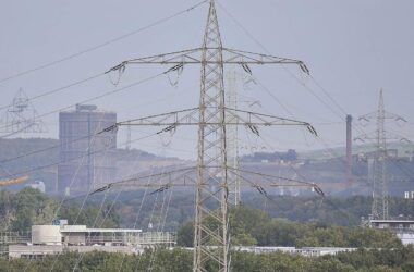 Amprion erwartet kontrollierte Stromabschaltungen für Betriebe