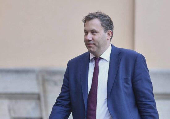Klingbeil will mit Erbschaftssteuerreform Leistungsprinzip stärken