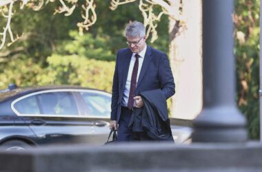 Verkehrsminister Schnieder bei Kabinettsklausur zusammengebrochen