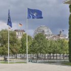 Klingbeil erwartet "Klartext" von Nato gegenüber Russland