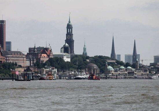 Hamburg war 2024 jüngstes Bundesland