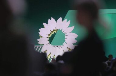 Grüne fordern nach Drohnen-Vorfall Sanktionspaket gegen Russland