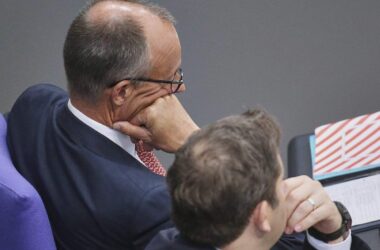 Infratest: Zufriedenheit mit Schwarz-Rot sinkt auf Rekordtief