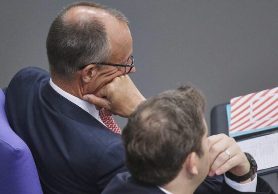 Infratest: Zufriedenheit mit Schwarz-Rot sinkt auf Rekordtief