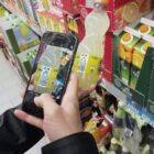 Knapp ein Drittel nutzt Bezahlen mit dem Smartphone
